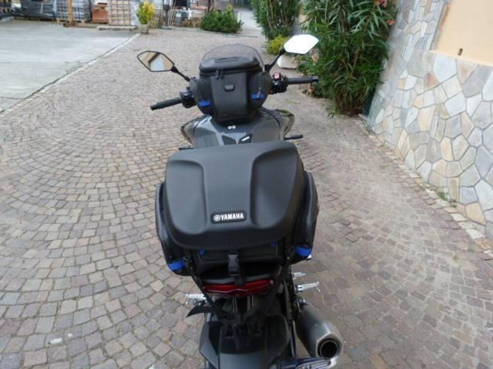 Yamaha MT-10 (2022 - 26) (7)