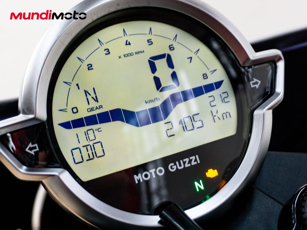 Moto Guzzi V7 Stone Corsa (2023 - 25) (12)