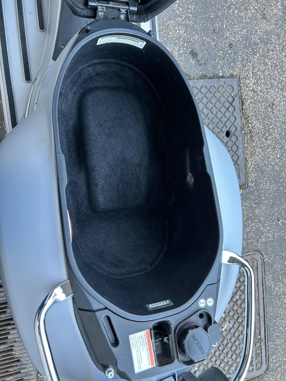 Vespa GTS 300 Super Tech (2023 - 24) (9)