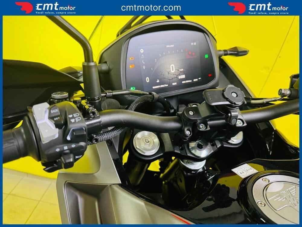 Moto Morini X-Cape 650 (2021 - 26) (11)