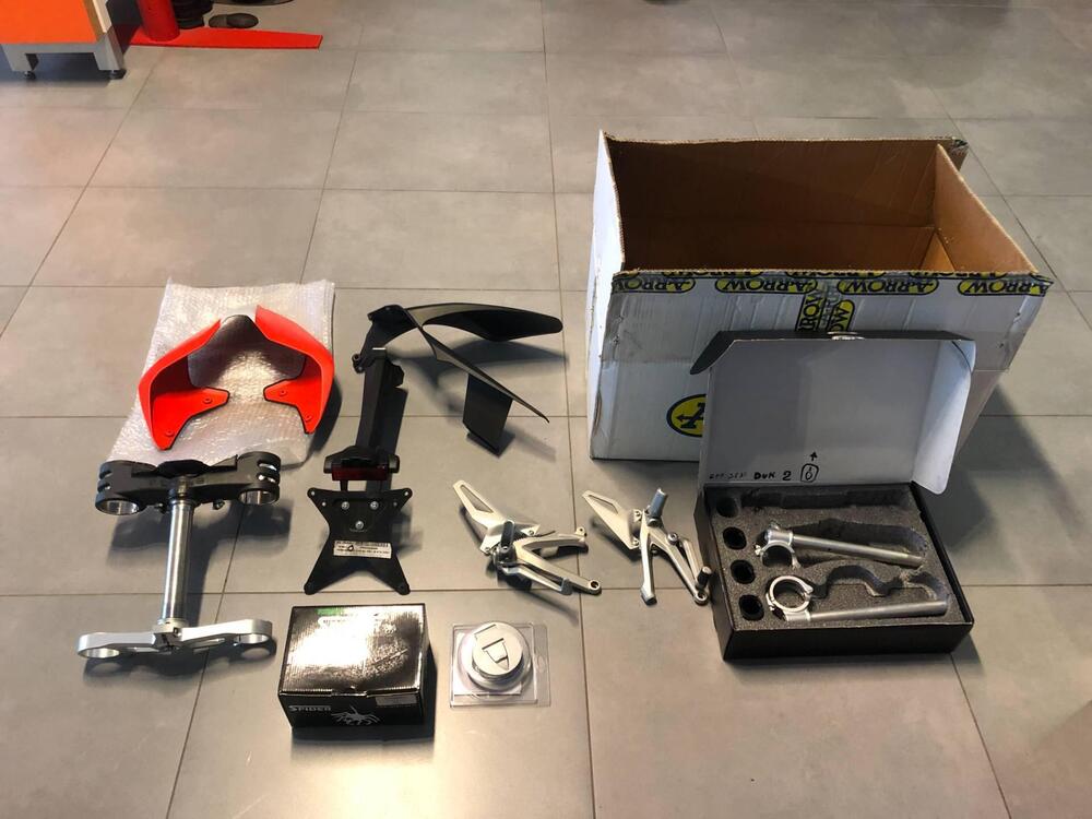 Ducati Panigale V4 S 1100 Corse (2019) (6)