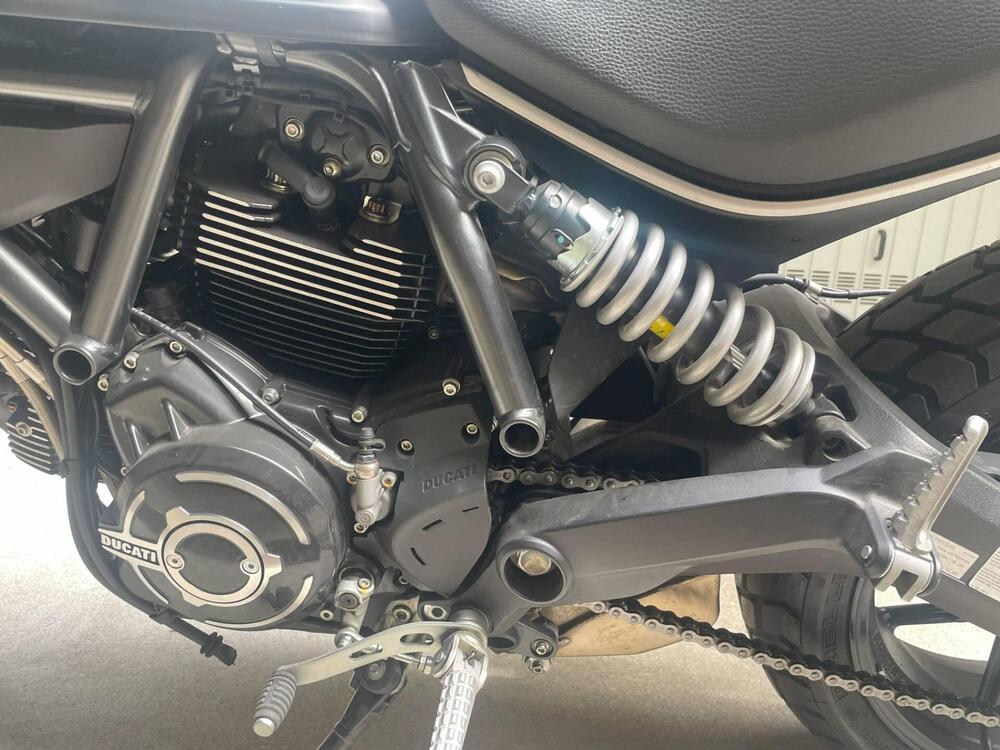 Ducati Scrambler 800 Icon (2021 - 22) (10)