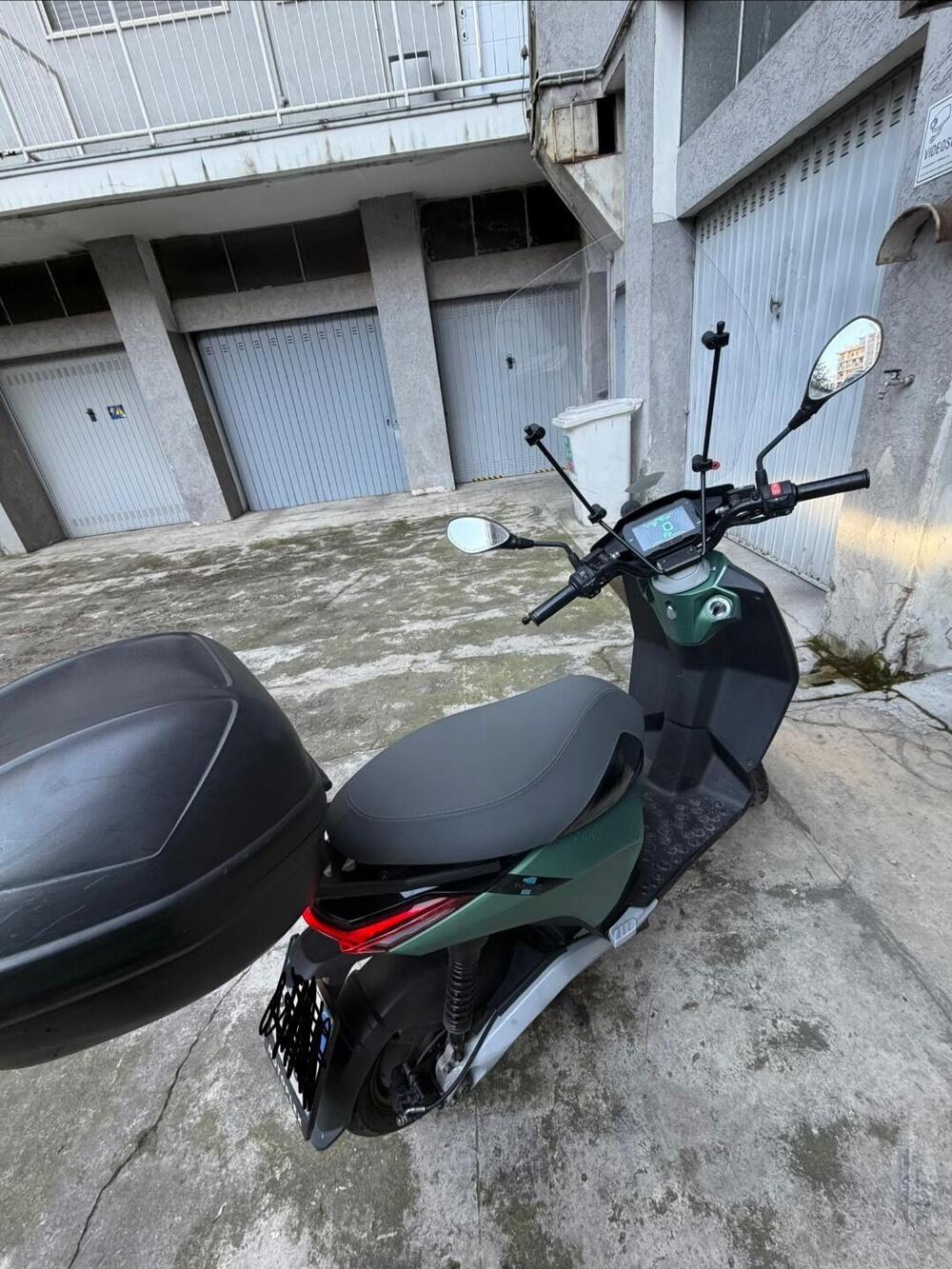 Piaggio 1 Active (2022 - 26) (3)