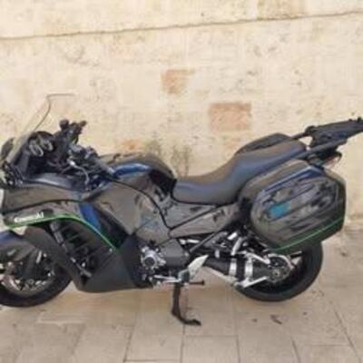 Kawasaki GTR 1400 ABS (2015 - 16) usata