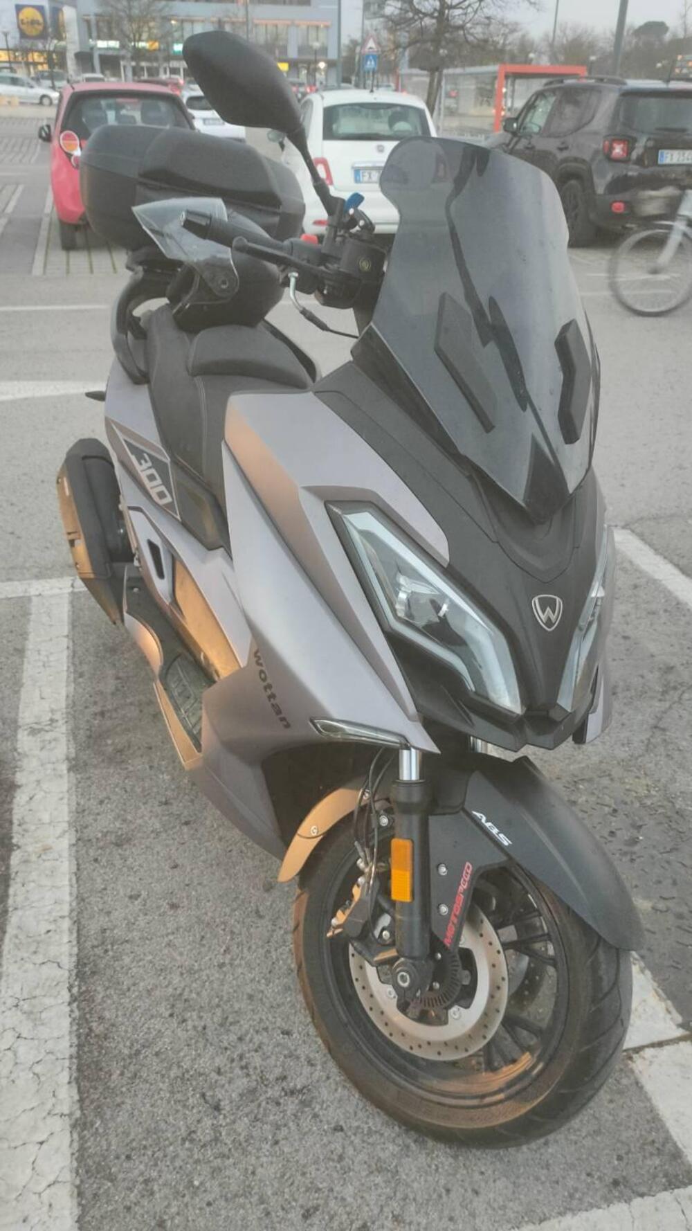 Wottan Motor ST-S 300 (2025) (5)