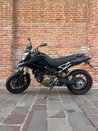 Ducati Hypermotard 1100 S (2007 - 09) usata