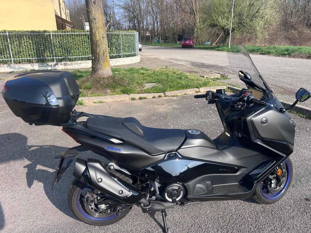 Yamaha T-Max 560 (2025 - 26)