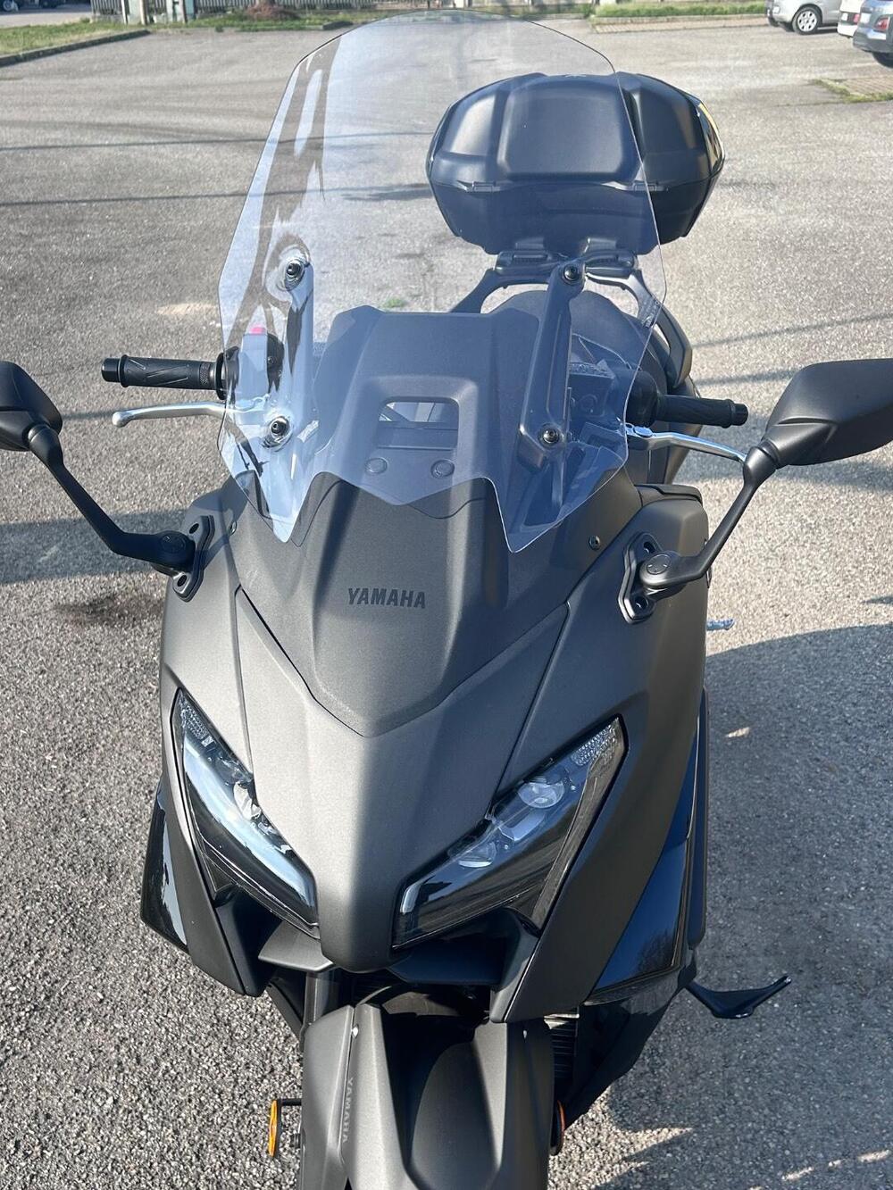 Yamaha T-Max 560 (2025 - 26) (7)