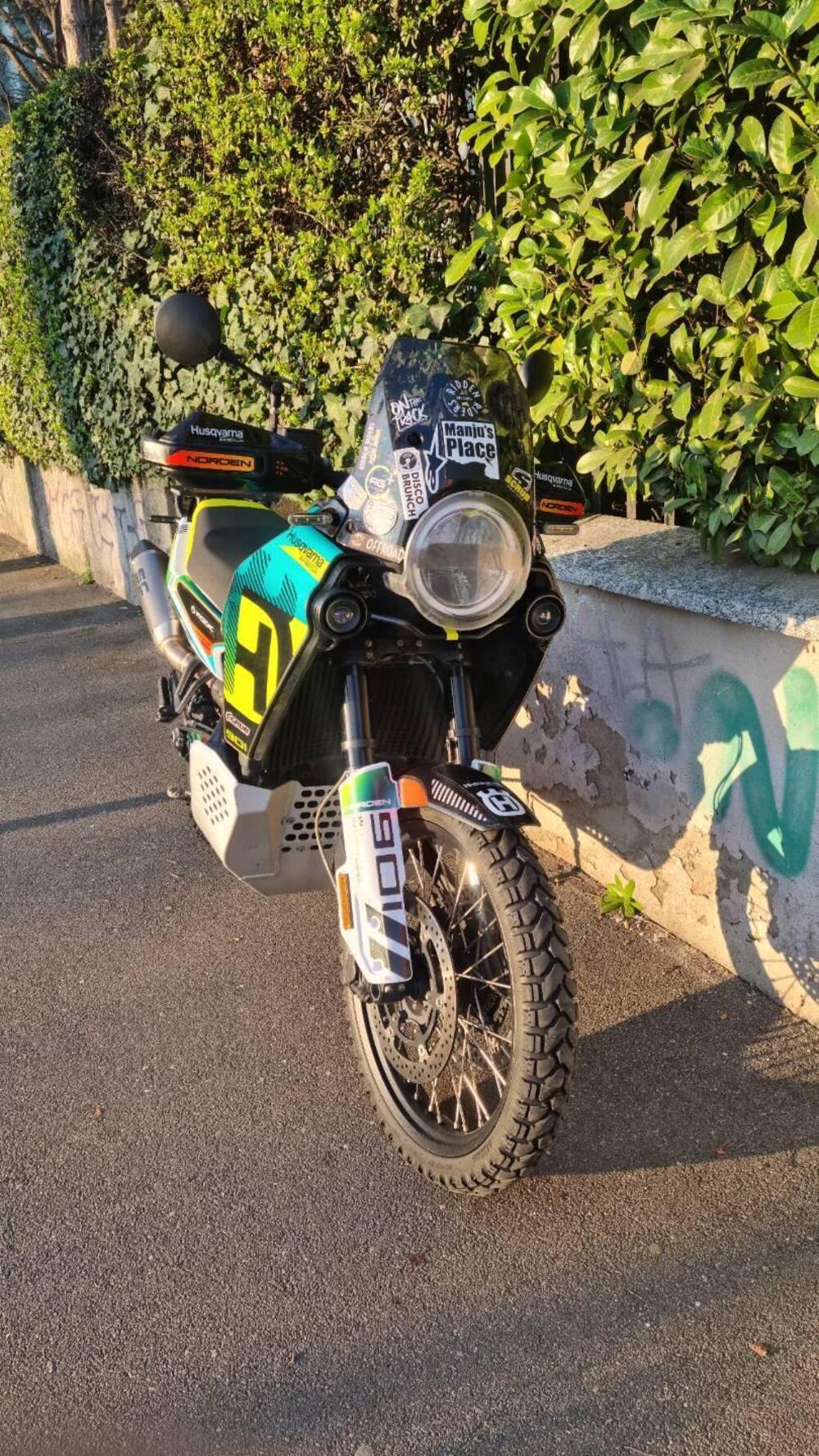 Husqvarna Norden 901 (2022 - 26) (3)