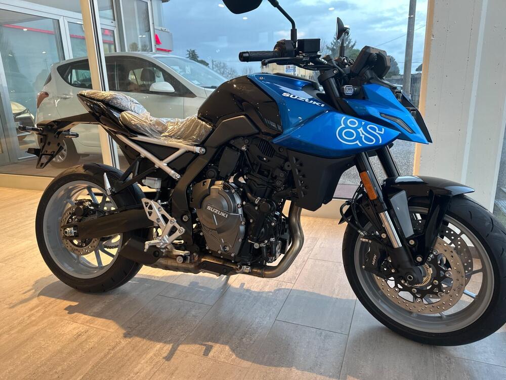 Suzuki GSX-8S (2025 - 26)