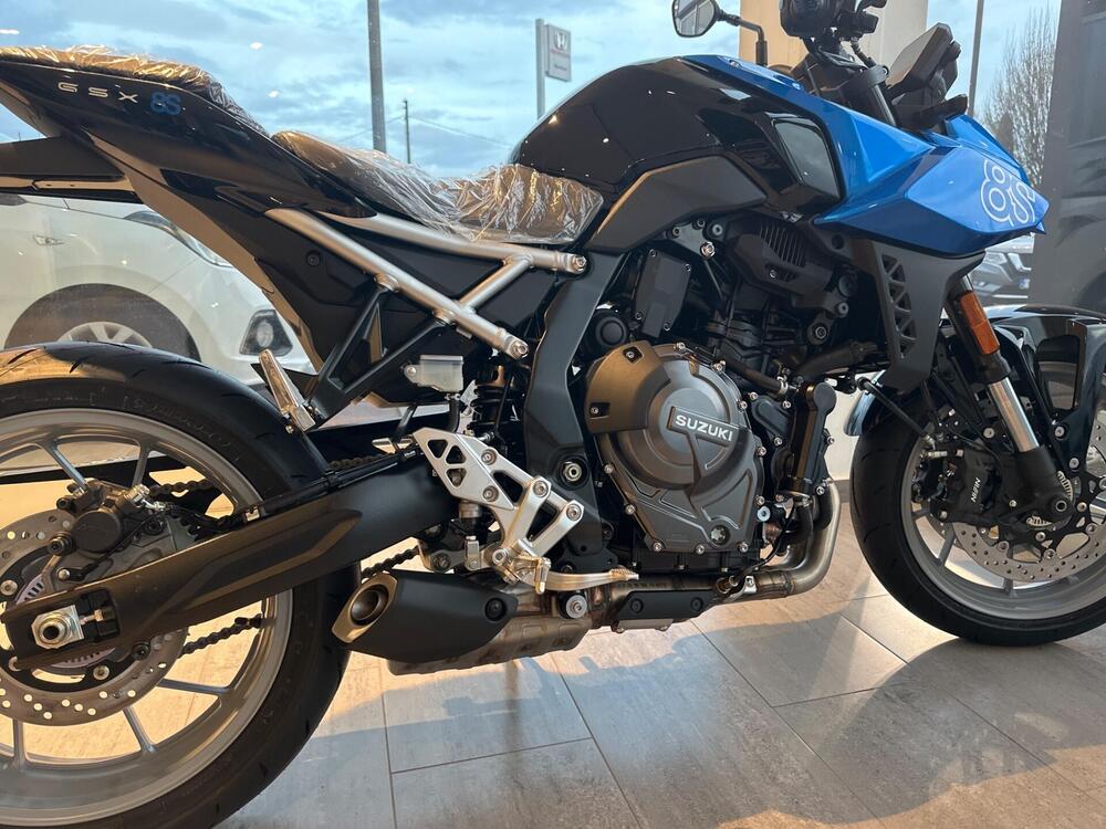Suzuki GSX-8S (2025 - 26) (3)