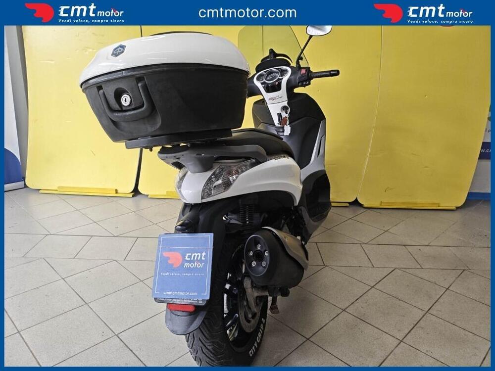 Piaggio Beverly 350 SportTouring ie ABS (2011 - 17) (5)