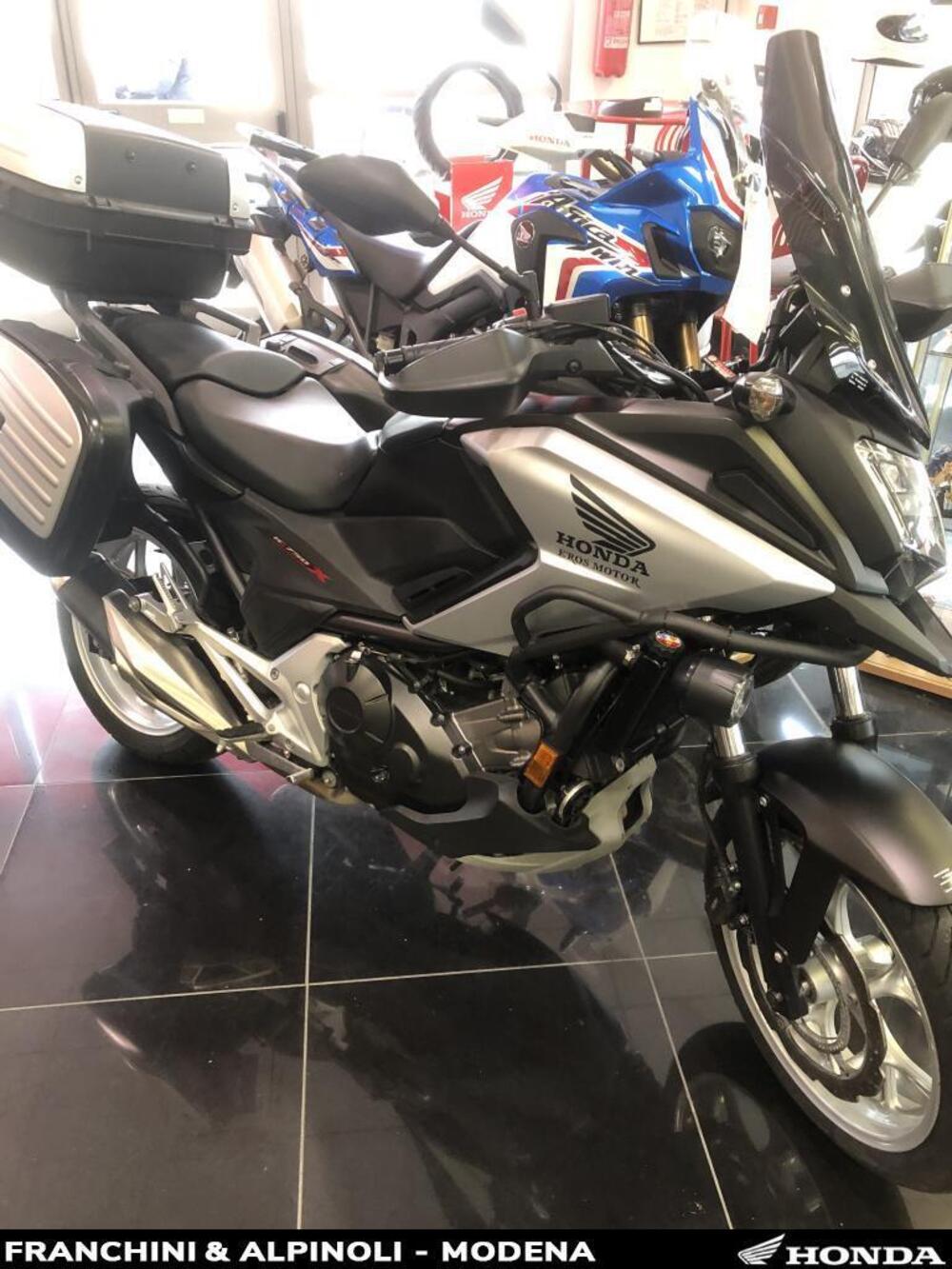 Honda NC 750 X ABS Travel Edition (2016 -17) (2)
