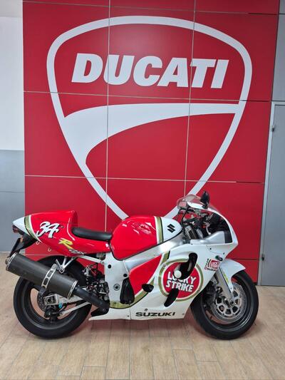 Suzuki GSX R 600 (1997 - 00) usata