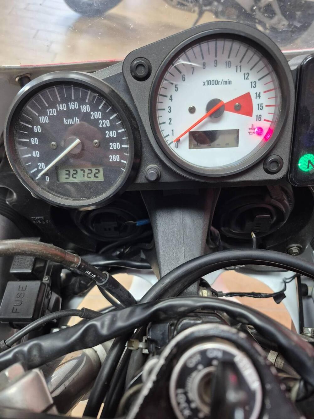 Suzuki GSX R 600 (1997 - 00) (4)