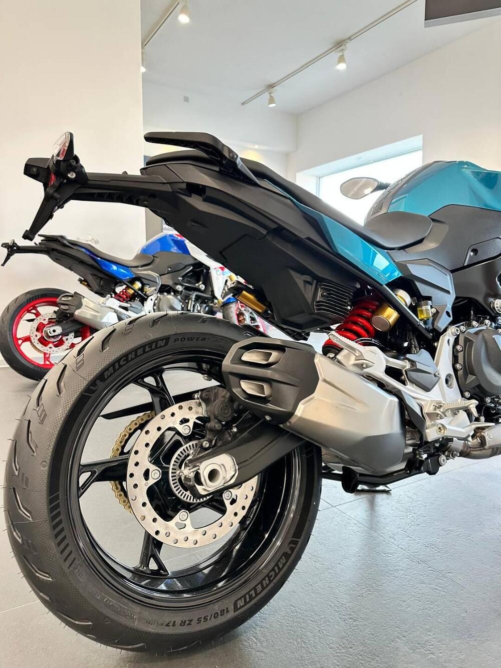 Bmw F 900 R (2025 - 26) (7)