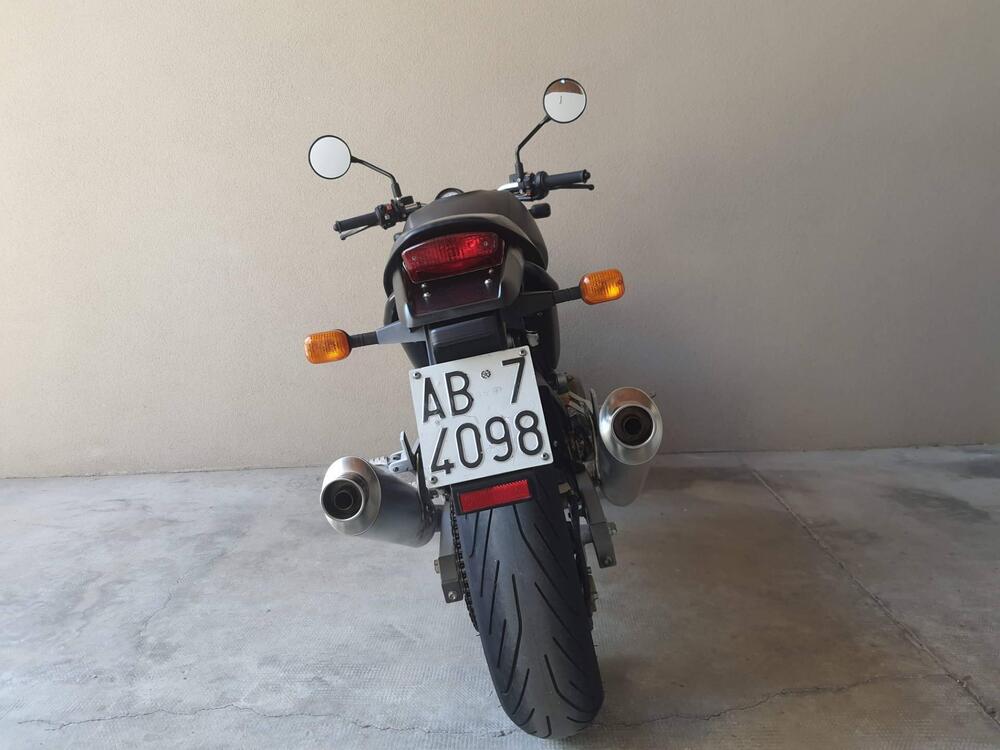 Ducati Monster 600 Dark (3)