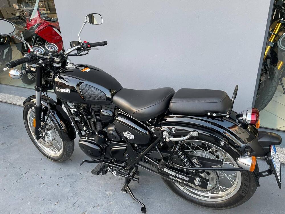 Benelli Imperiale 400 (2021 - 25) (7)