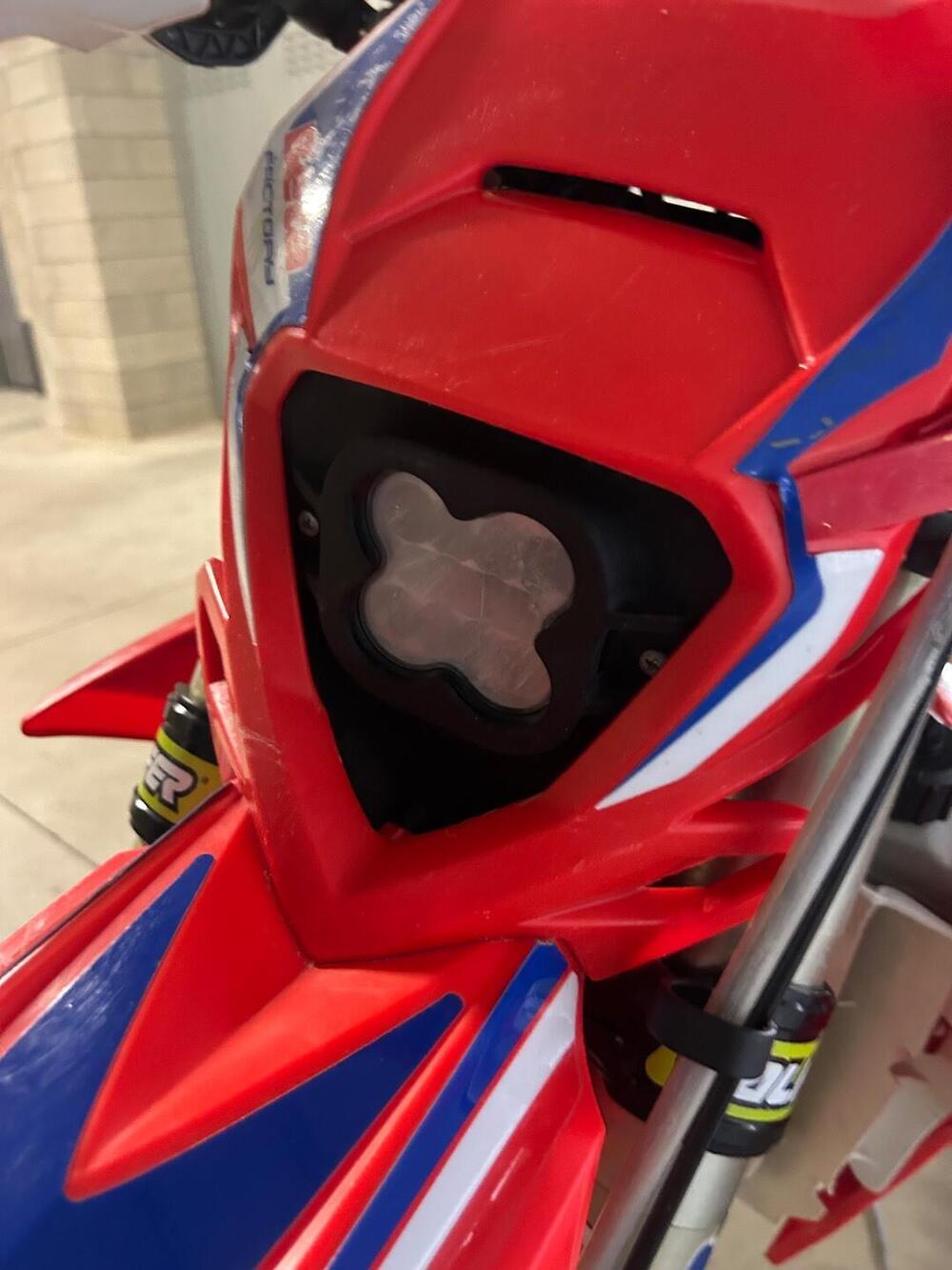 Betamotor RR 125 2T Enduro (2022) (13)