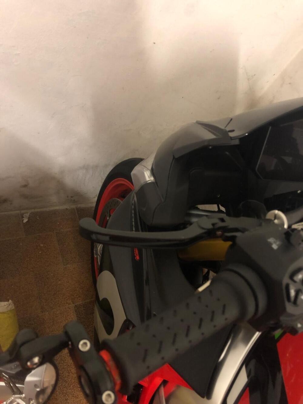 Aprilia Tuono V4 Factory (2021 - 24)