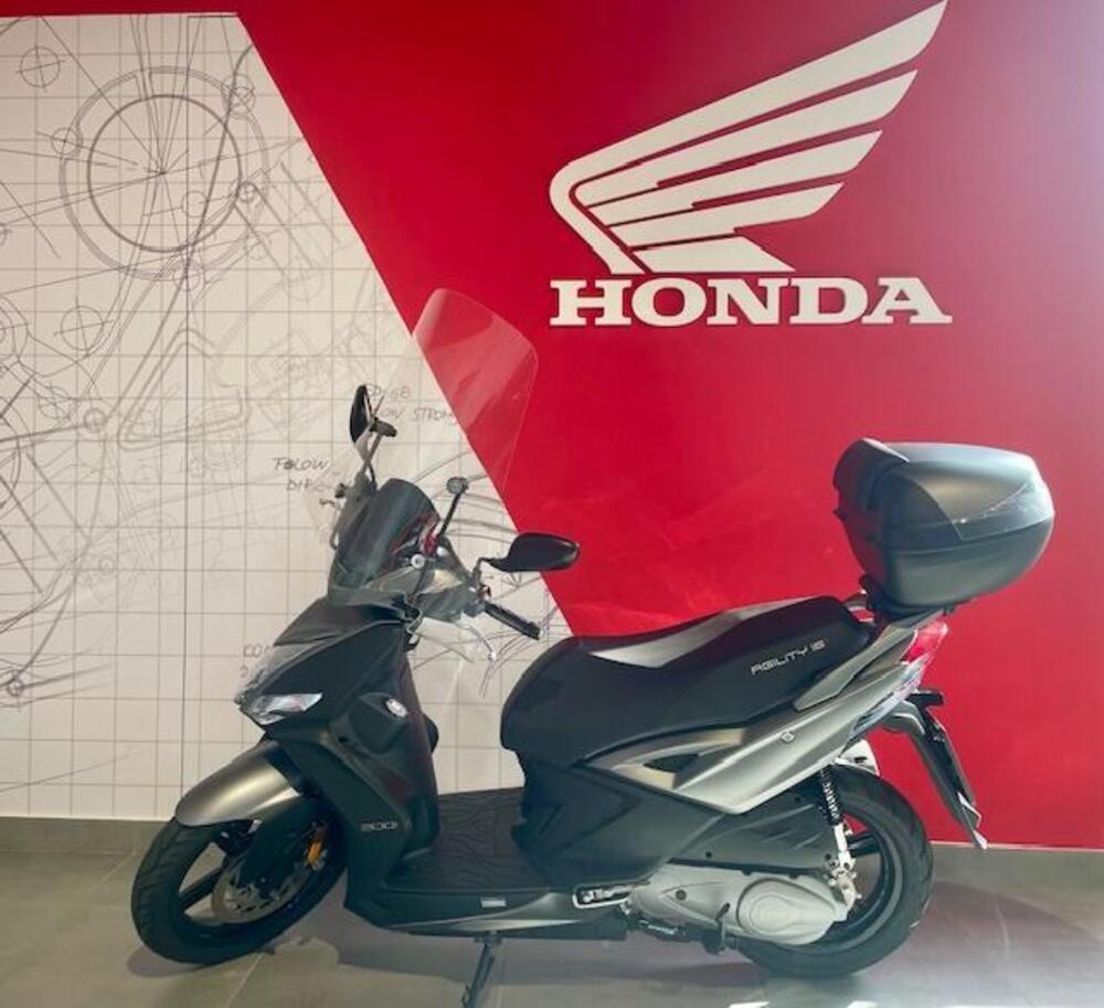 Kymco Agility 200i R16 + (2021 - 25) (2)