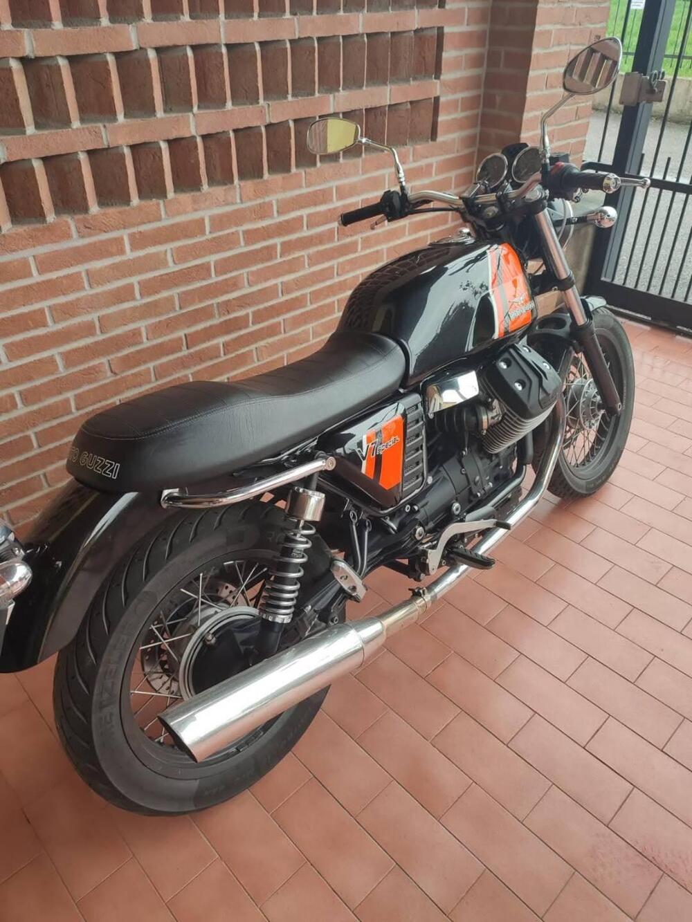 Moto Guzzi V7 Special (2012 - 14) (2)