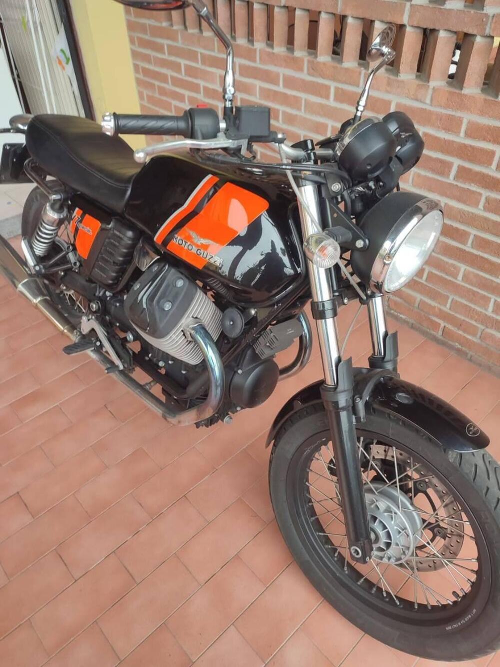 Moto Guzzi V7 Special (2012 - 14) (3)