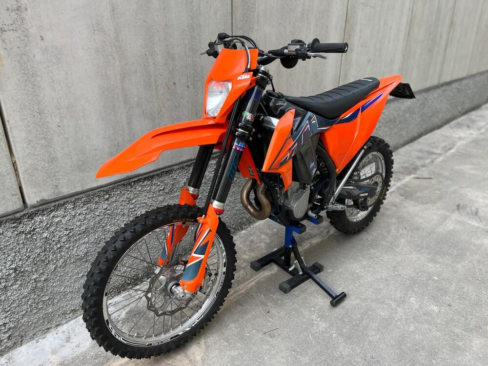 KTM 450 EXC-F (2022) (2)