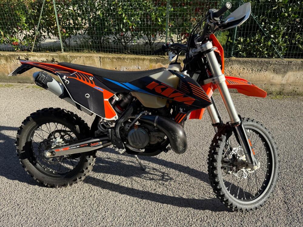 KTM 300 EXC E TPI (2018) (2)