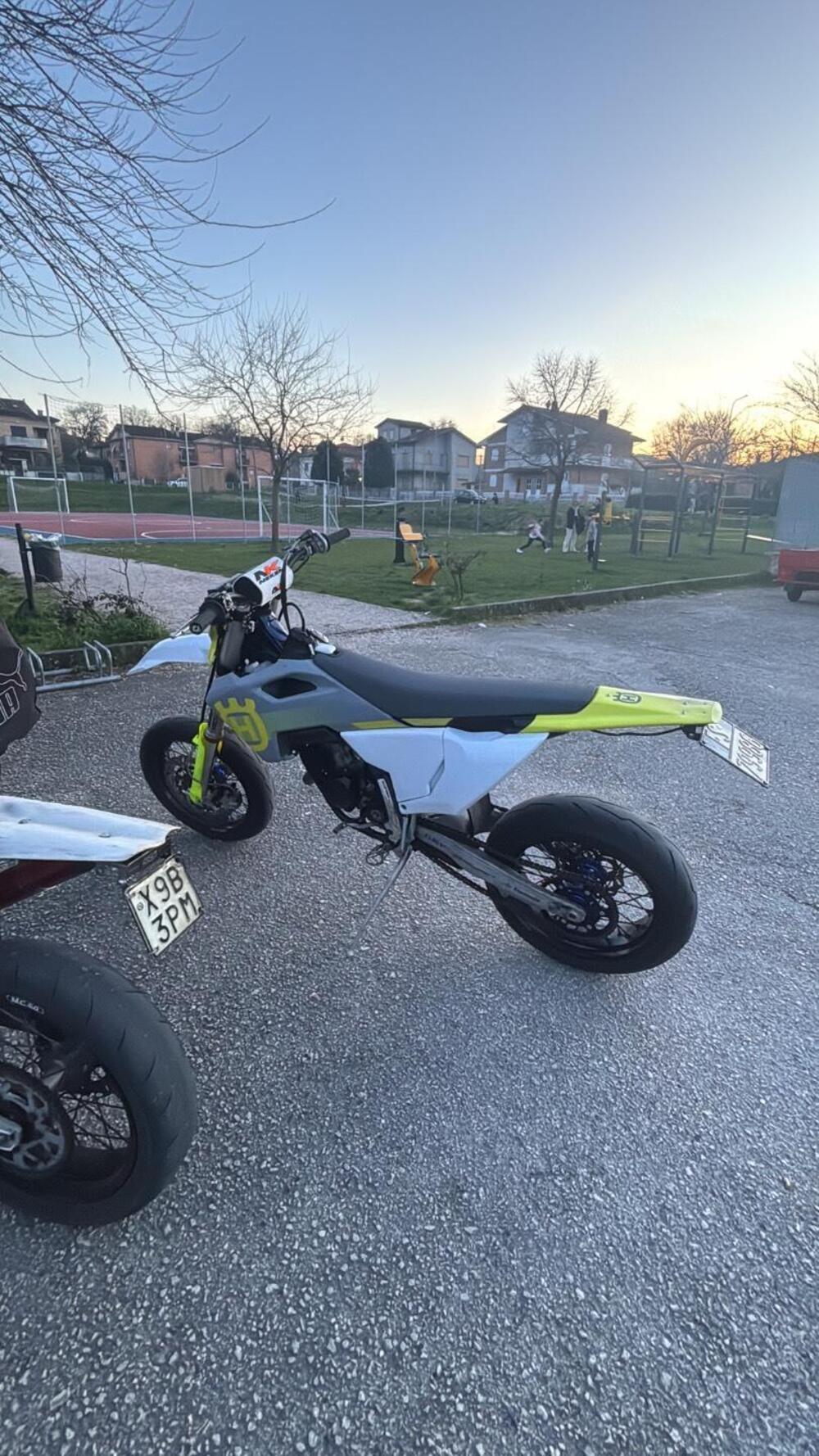 Husqvarna TC 125 (2024) (3)