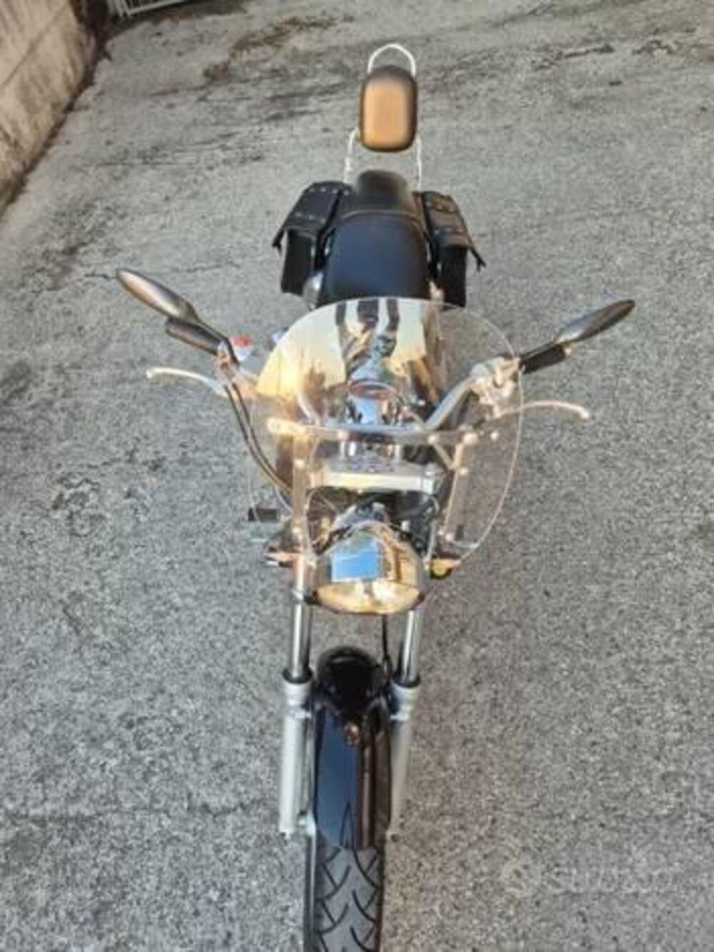 Kymco Venox 250 (2000 - 06) (4)