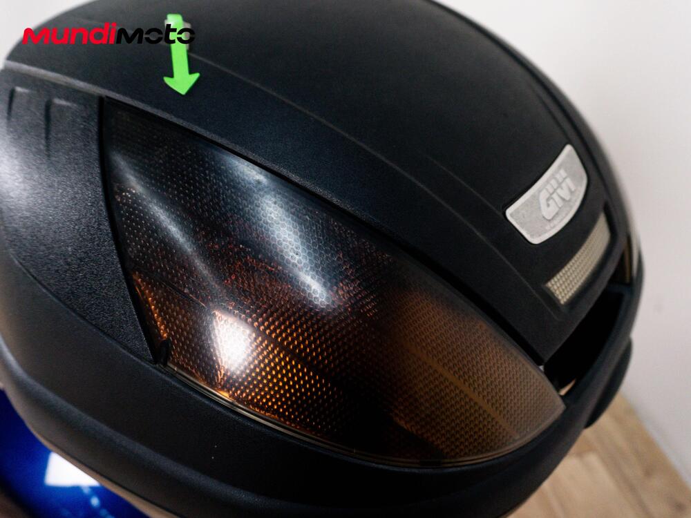 Vespa GTS 300 Hpe Touring (2019) (14)