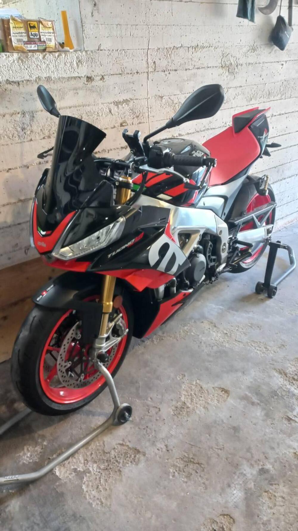 Aprilia Tuono V4 Factory (2021 - 24)