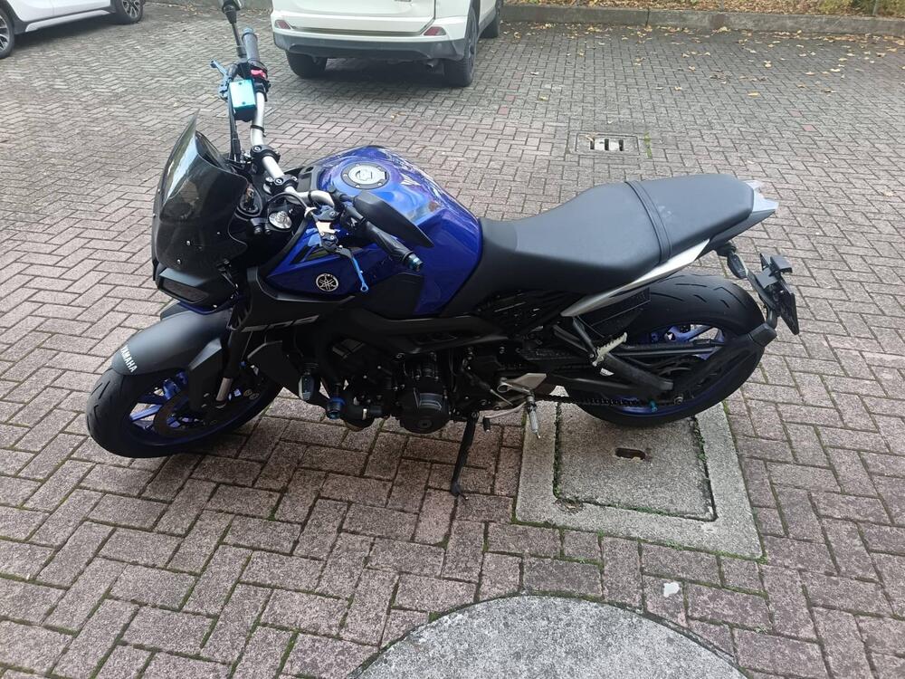 Yamaha MT-09 (2017 - 20) (6)