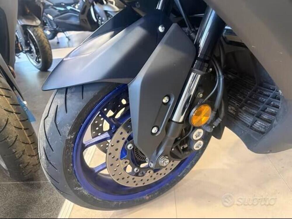 Yamaha T-Max 560 (2022 - 24) (2)