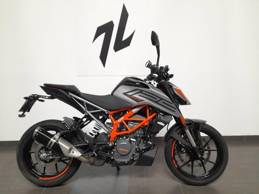 KTM 125 Duke (2021 - 23) (2)