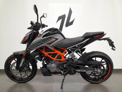 KTM 125 Duke (2021 - 23) usata