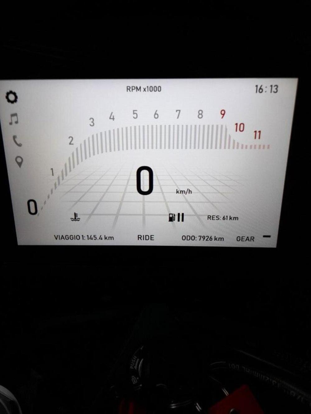 Moto Morini X-Cape 650 (2021 - 26) (4)