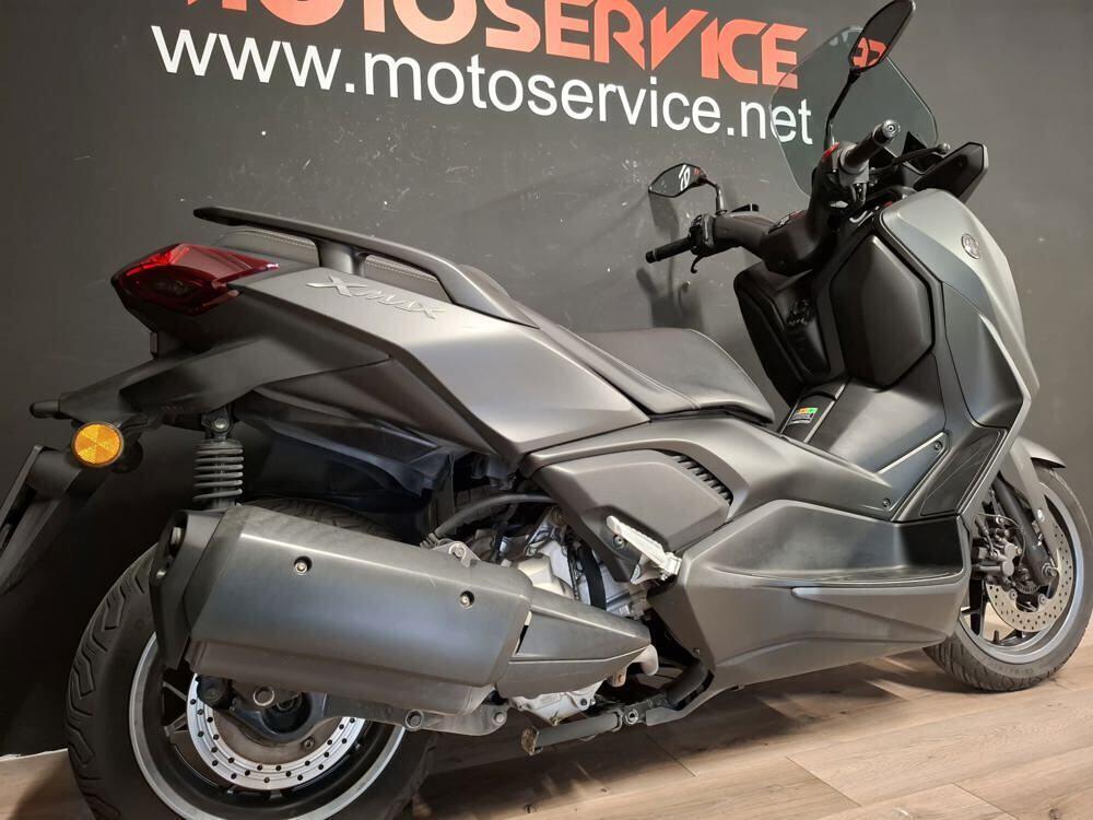Yamaha X-Max 300 (2021 - 24) (2)