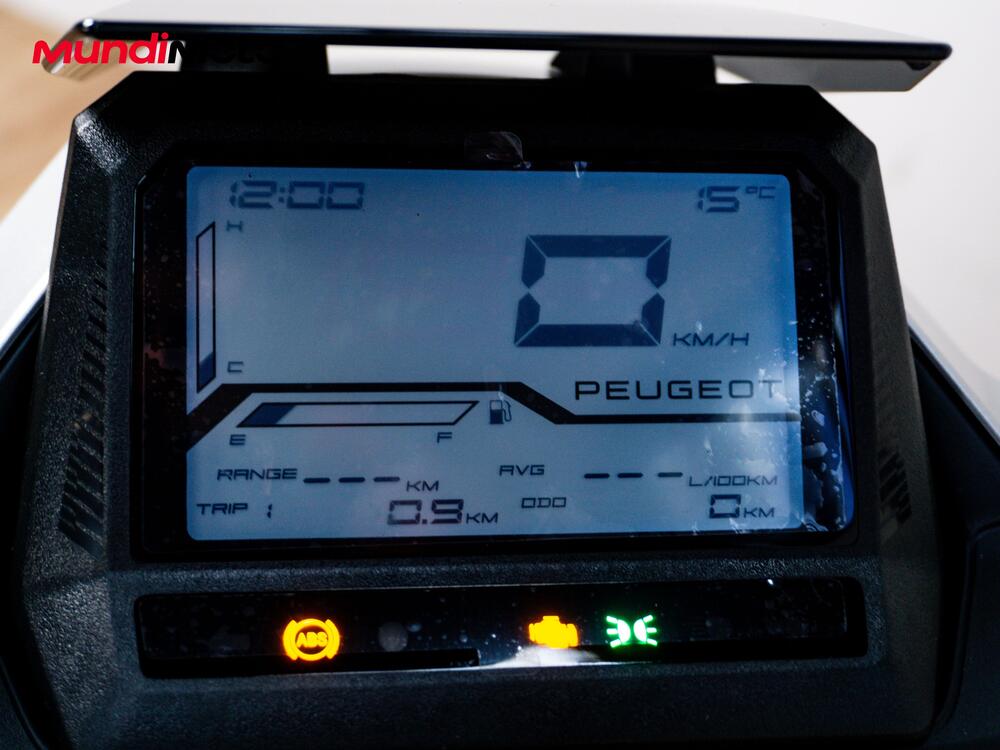 Peugeot Tweet 200 FL GT (2025 - 26) (12)