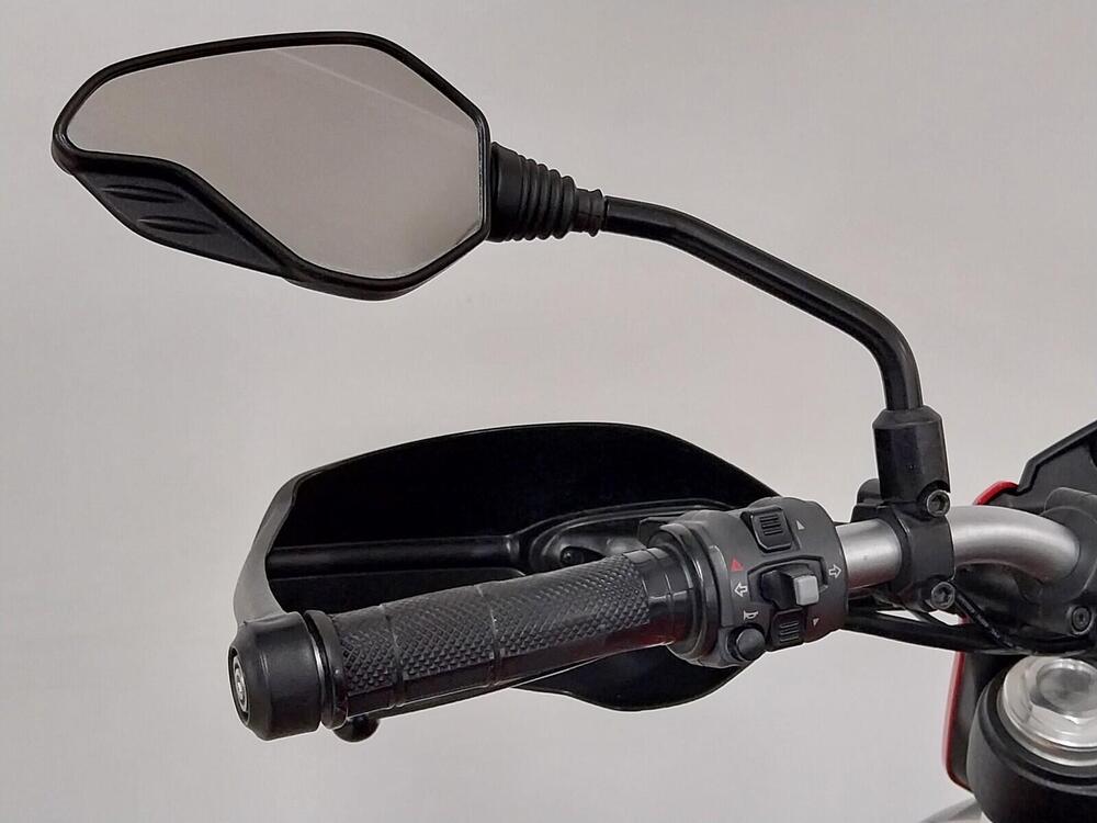 Ducati Hypermotard 821 (2013 - 15) (19)