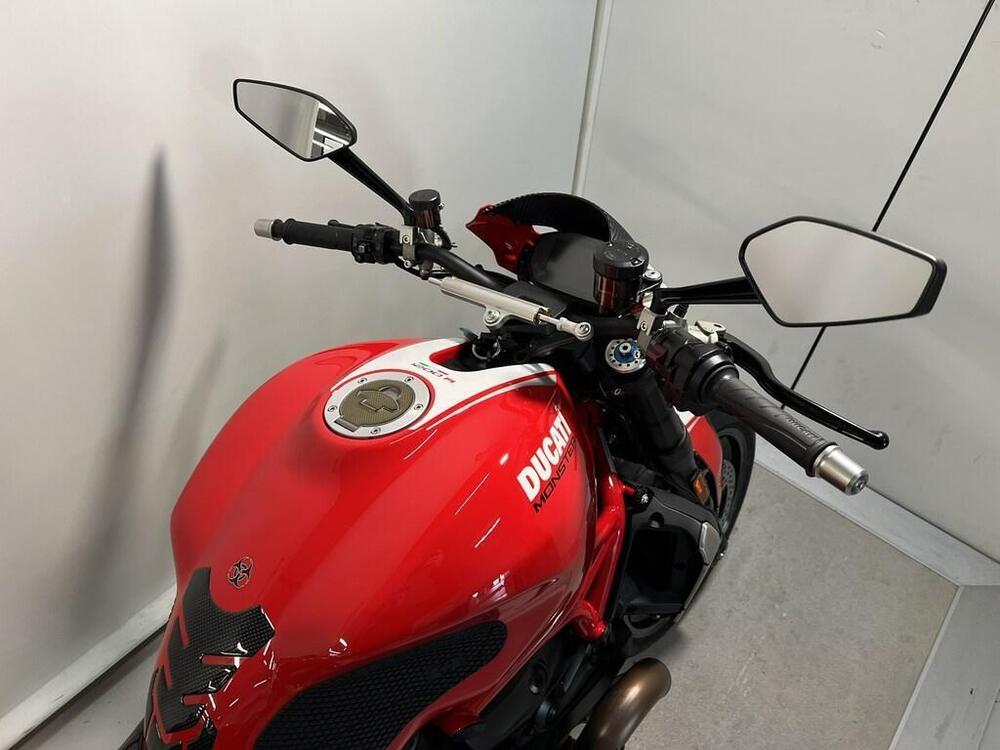 Ducati Monster 1200 R (2016 - 19) (11)