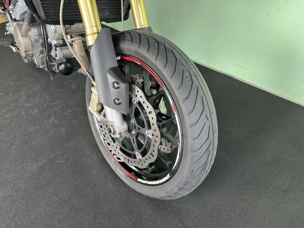 Aprilia Dorsoduro 750 (2009 - 14) (19)