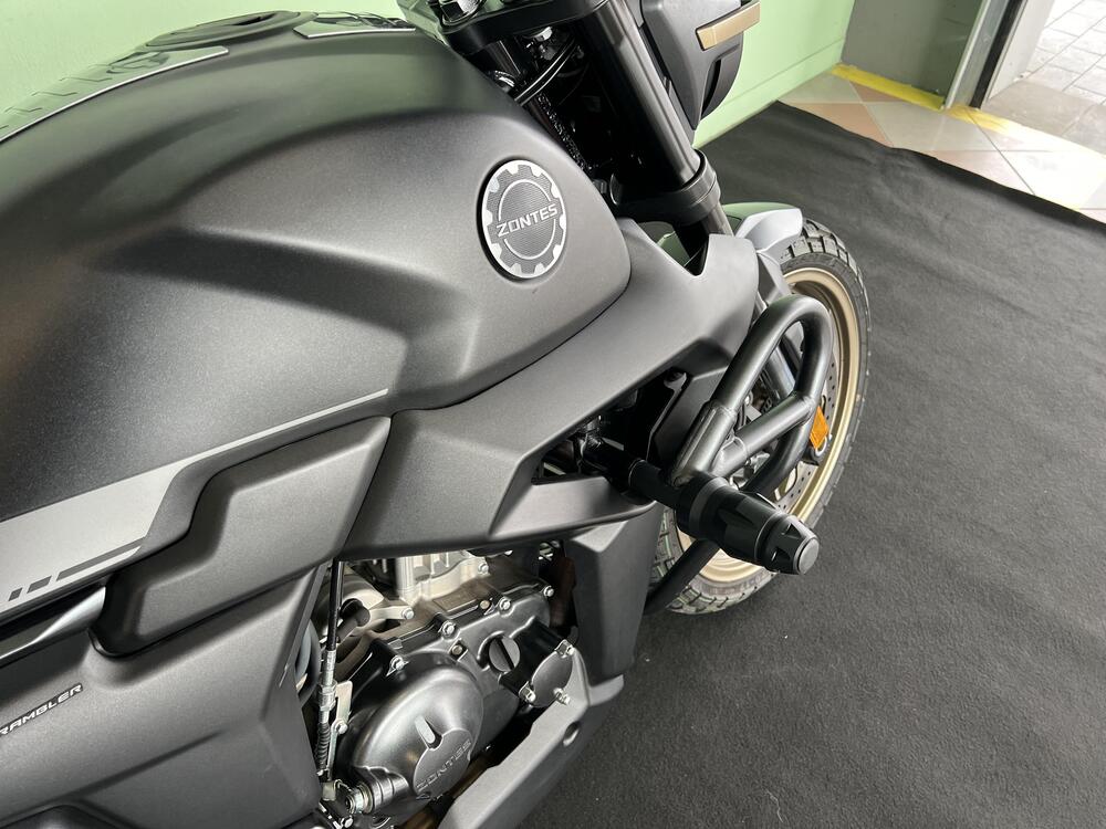 Zontes ZT125-G1 (2020 - 26) (10)