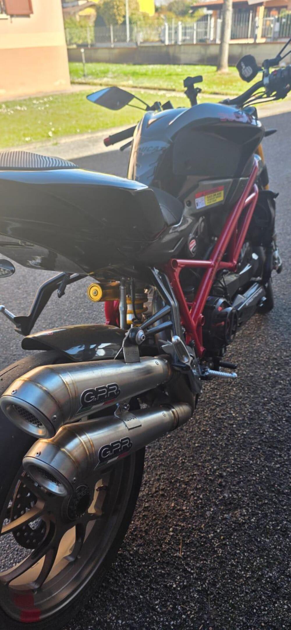 Ducati Streetfighter (2009 - 12) (2)