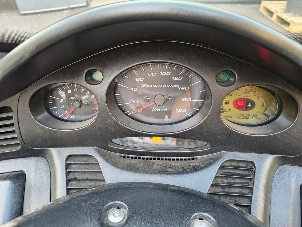 Honda Silver Wing 400 (2006 - 09) (2)