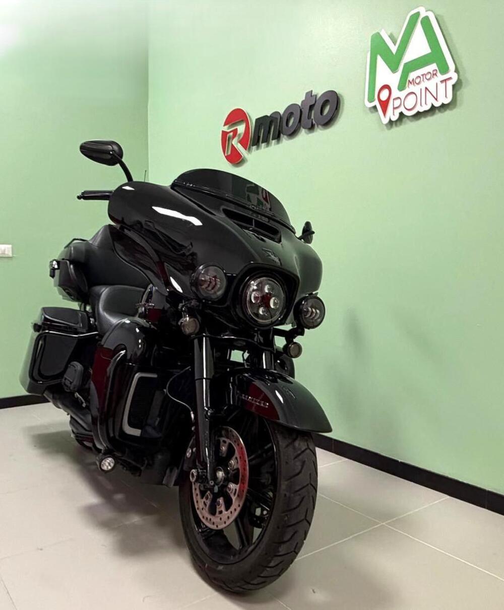 Harley-Davidson 114 Electra Glide Ultra Limited (2019) - FLHTK (3)