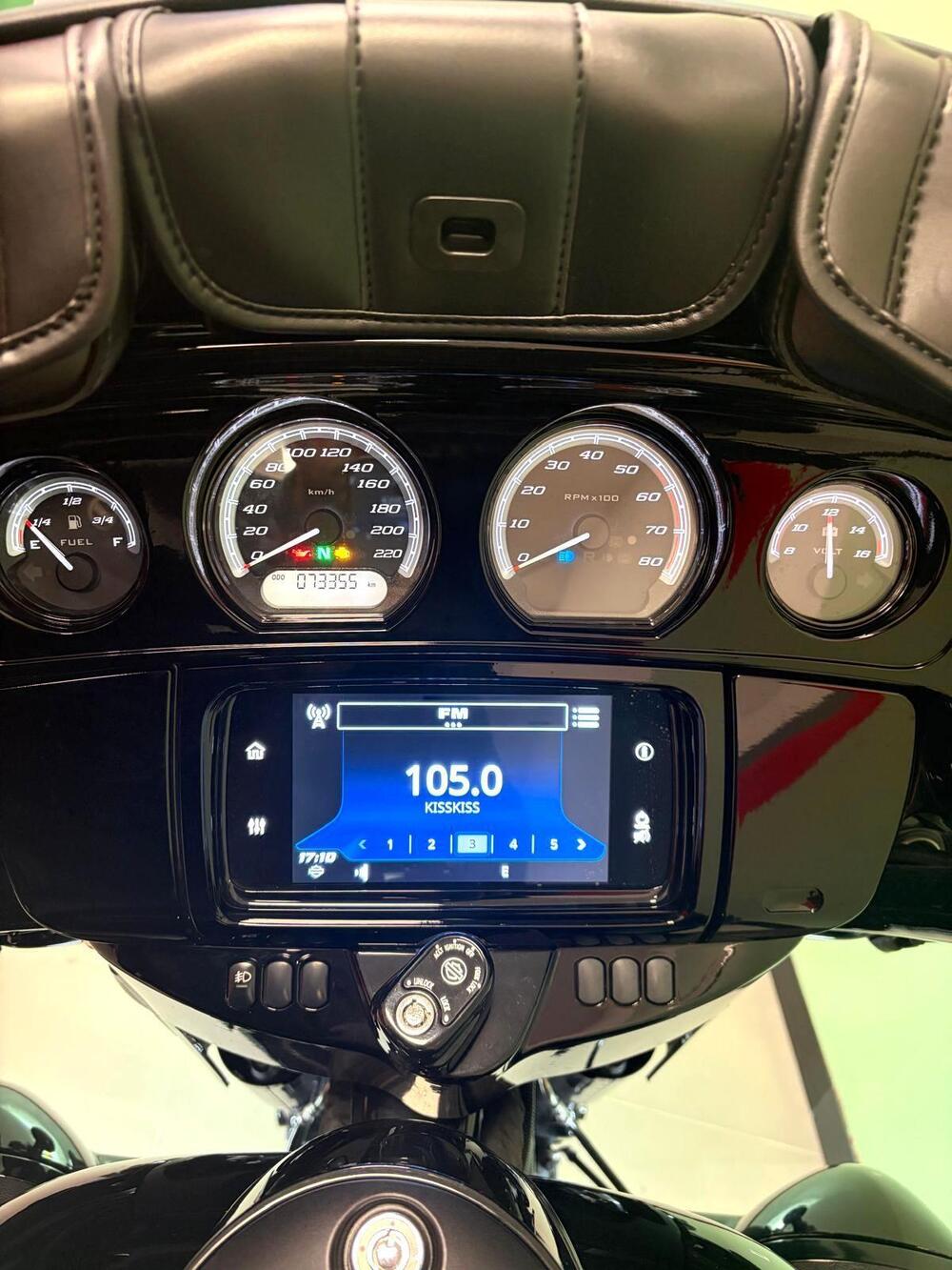 Harley-Davidson 114 Electra Glide Ultra Limited (2019) - FLHTK (5)