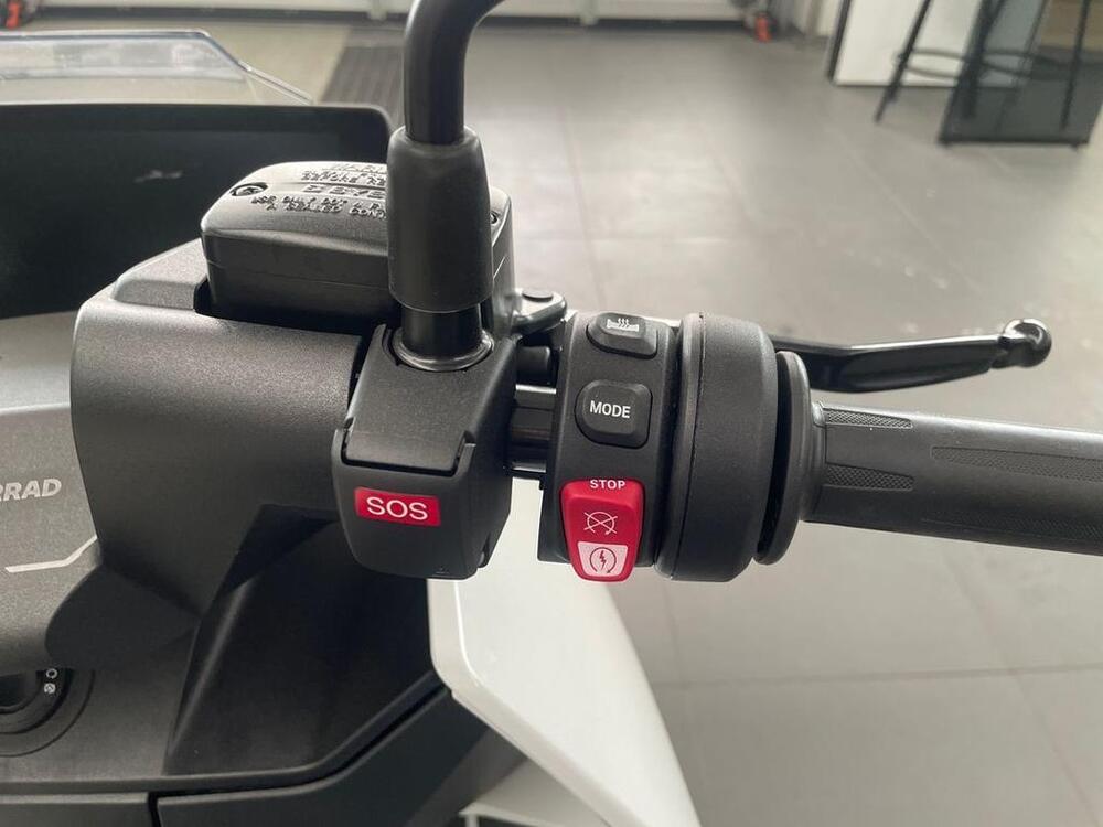 Bmw CE 04 (2021 - 25) (11)