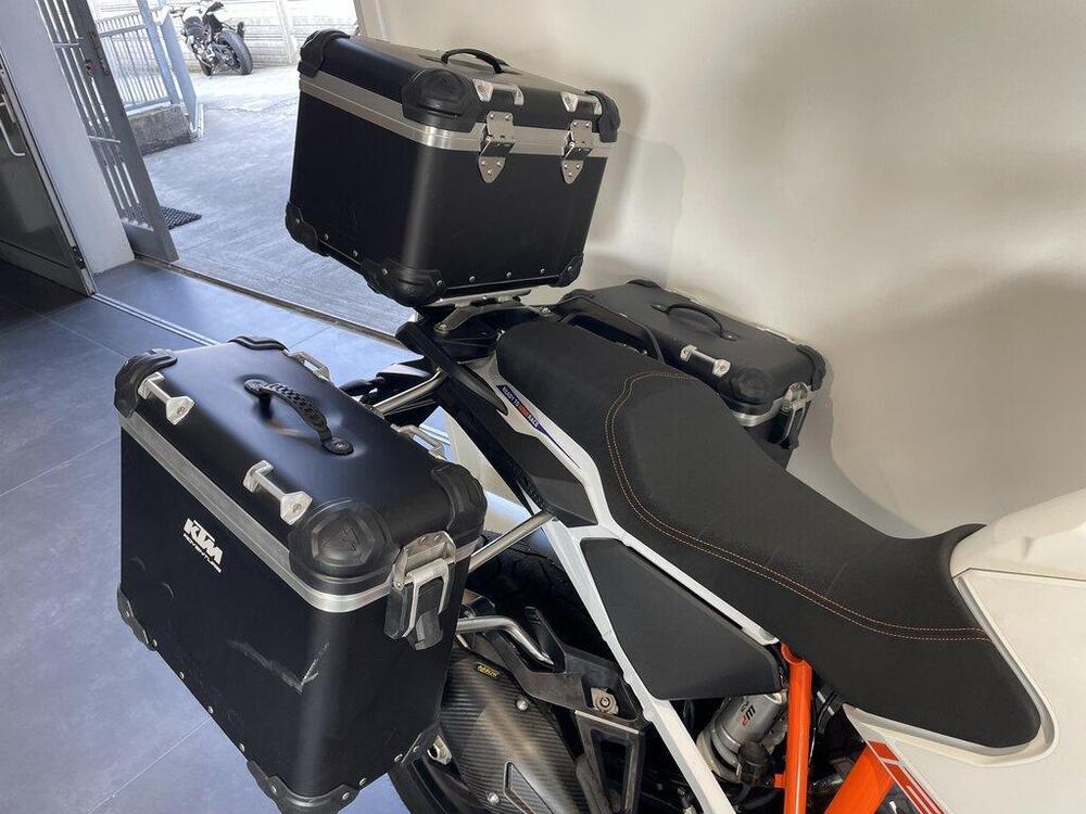 KTM 1290 Super Adventure R (2022 - 25) (2)